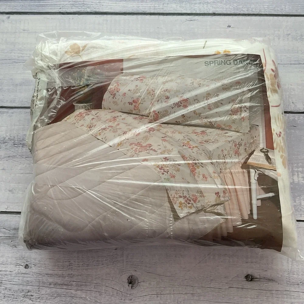 JP Stevens Tastemaker Full Size‎ Sheet Set Spring Dance Floral No Iron 4 Pieces